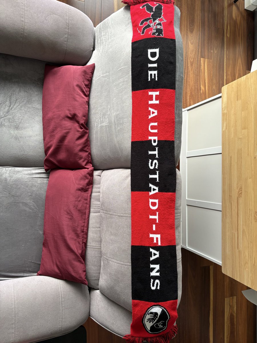VillaJohn01's tweet photo. To the top #scfreiburg lad who exchanged scarfs with me at some unearthly hour in the morning after the game, I understand your #Berlin supporters scarf is special and I promise to treasure it mate! Die #haupstadtfans #spreebobbele #Freiburg fans were awesome 👏 https://t.co/9I0YmOvi2W