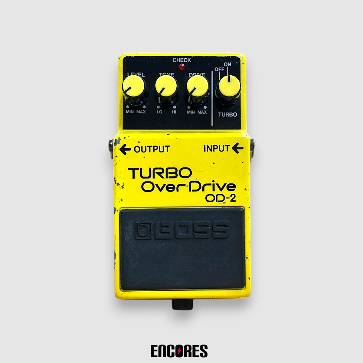 encores_sns's tweet photo. 【BOSSコンクイズ #5 答え】

今回の答えは「OD-2 TURBO Over Drive」でした‼
OD-1のサウンドの進化系、TONEノブとTURBOモードが搭載されている、ナチュラルな歪みが特徴のペダルです！

次回は土曜日の6/6 に行います✨

#BOSSコンクイズ https://t.co/RvvbLNRL4j