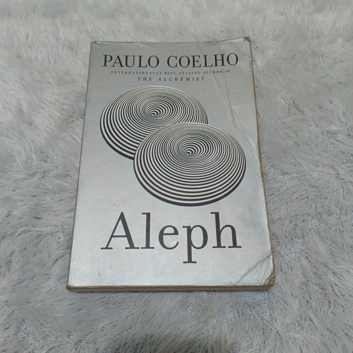 EqualityBook's tweet photo. Novel-novel Pengarang Bule

• Aleph, sampul agak melengkung 35k

• Pride and Prejudice, hlm pengantar 1-4 hilang 50k

• Dangerous Love, ada minus 100k

• A Time For New Dreams, 85k https://t.co/qKOYGcfxcl