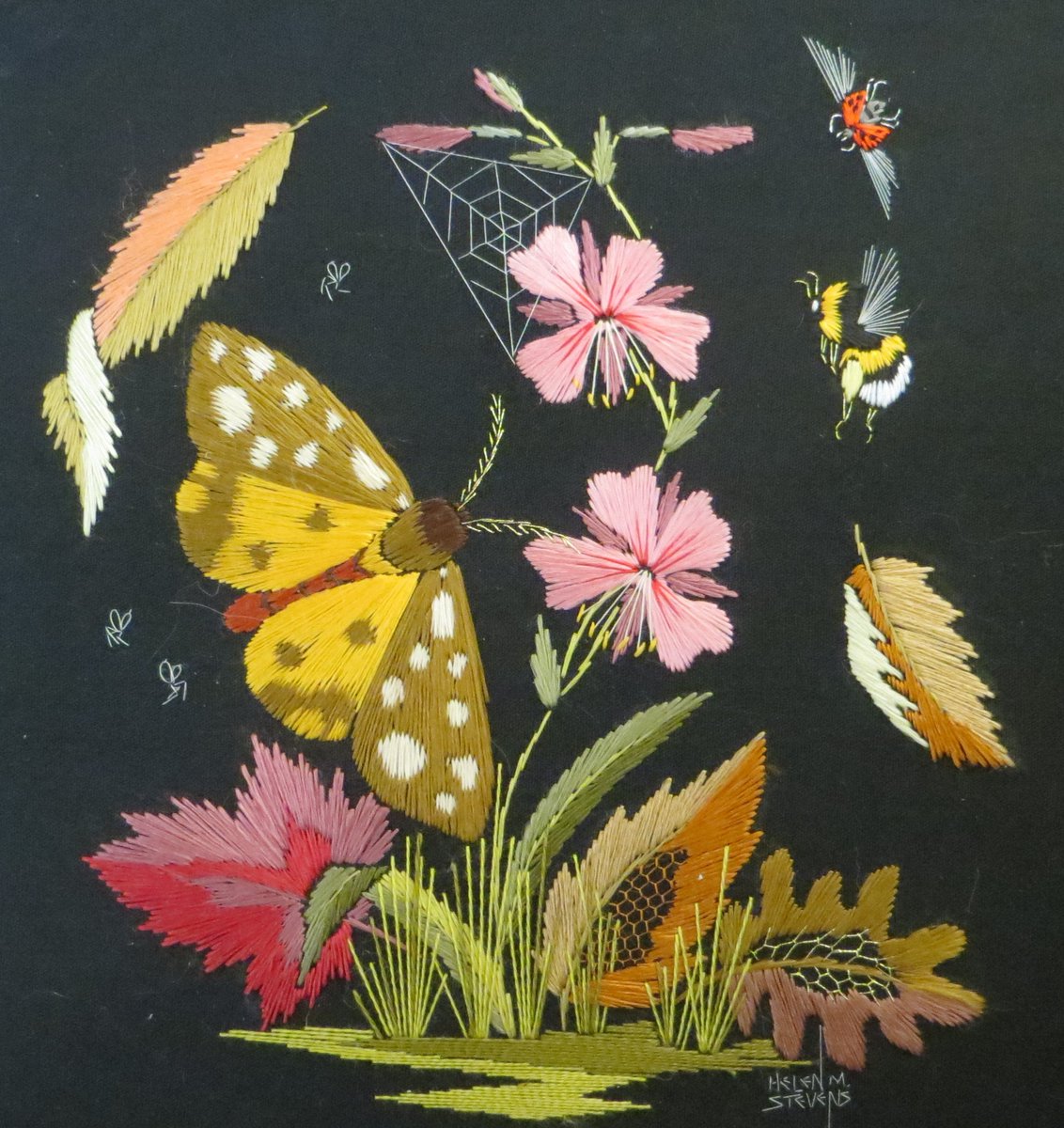 #EmbroideryWhisperer Helen M. Stevens tweet media