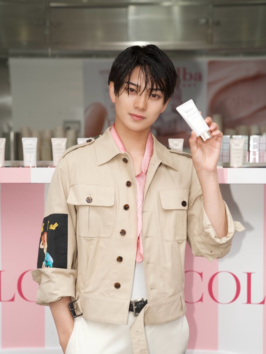 Yoji. (2004) tweet media