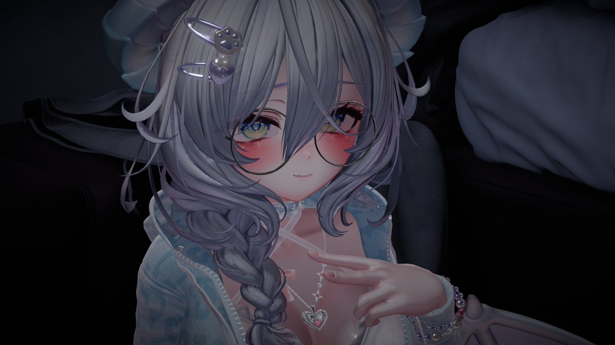 ging_sella__'s tweet photo. 갸루데스네~
#VRChat #Airi3D https://t.co/EDJ2sqx9ft