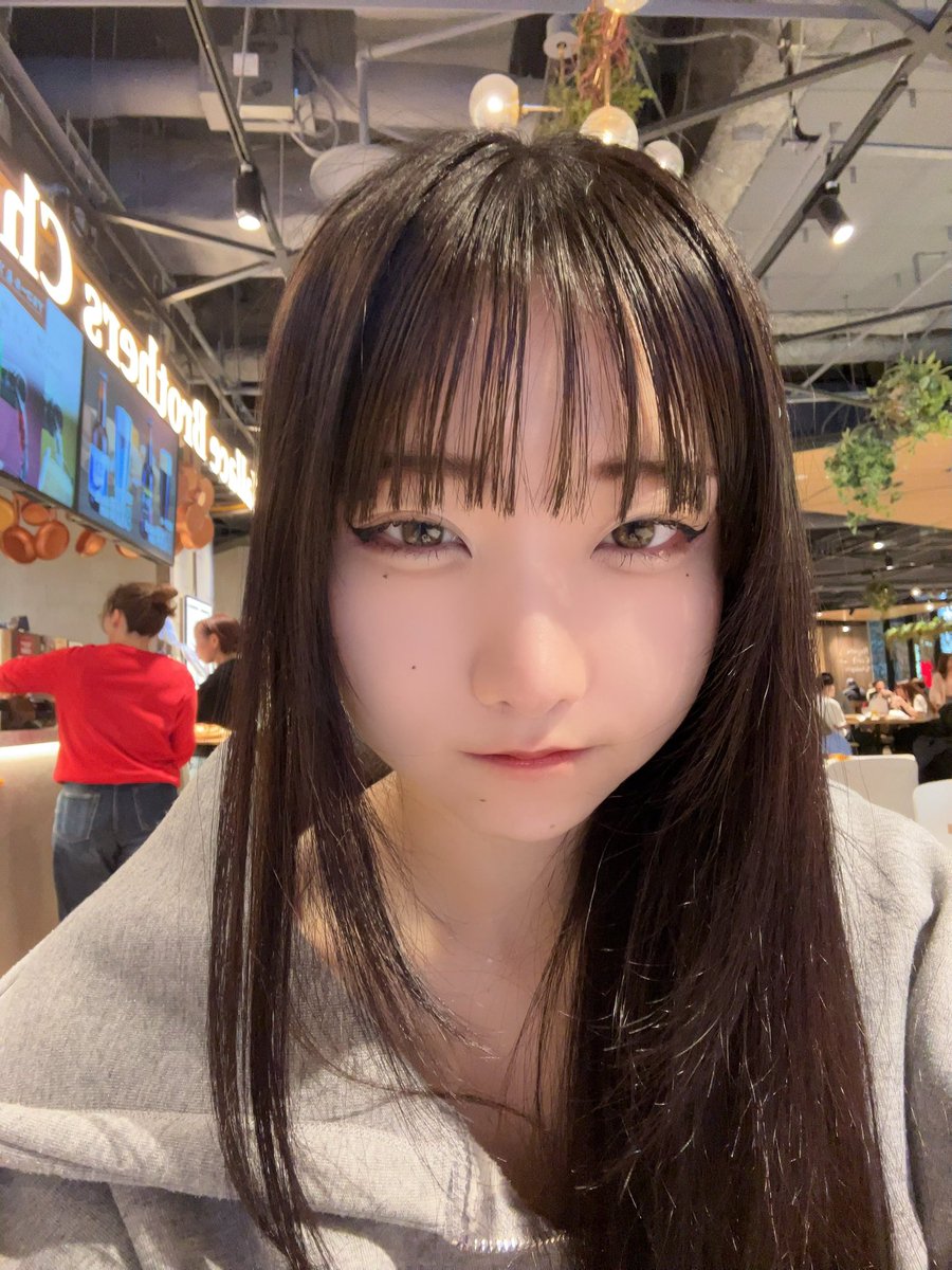 BarAries_'s tweet photo. こんばんは☪︎
鬼のような二日酔いと謎の膀胱炎に苦しむことりです

昨日はあさひの誕生日お祝いたくさんありがとうございました！あさひには申し訳ないけど、先輩である私は潰れました。

5月まだまだお祝いしてあげてください⸜❤︎⸝‍
今日も21時オープンです！ https://t.co/QfmLbCACEe