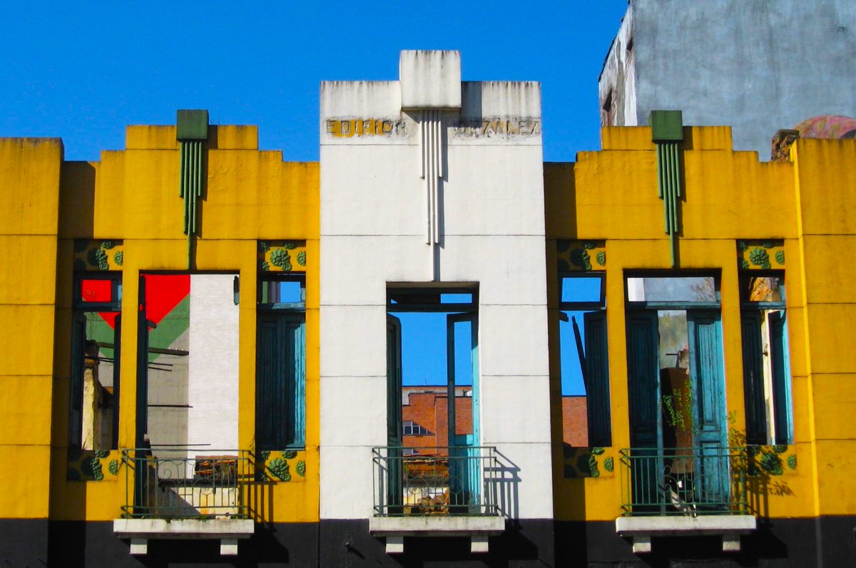 luisyepesb's tweet photo. #Vestigios; centro de #Medellín, 2009. https://t.co/MPDmm0aS6K