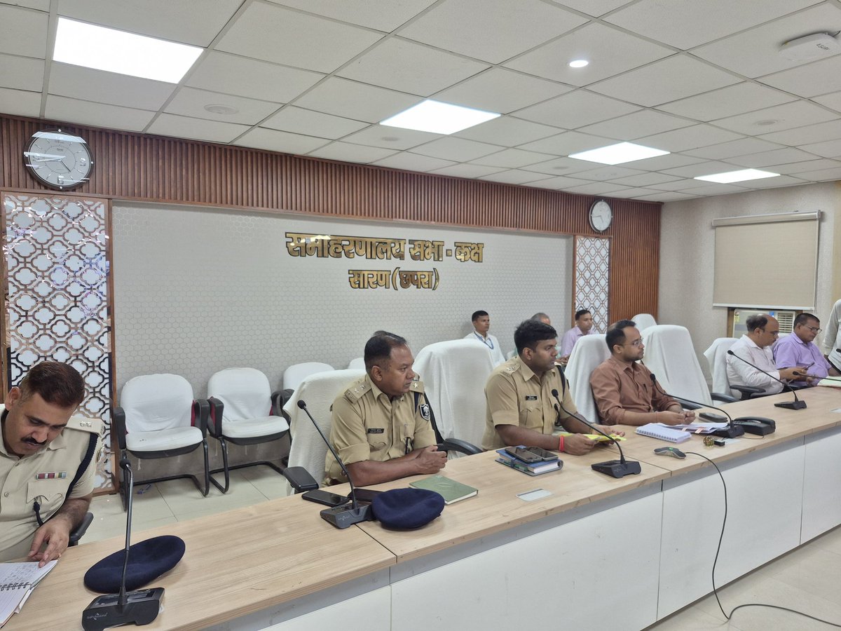 DISTRICT ADMlNISTRATION SARAN tweet media