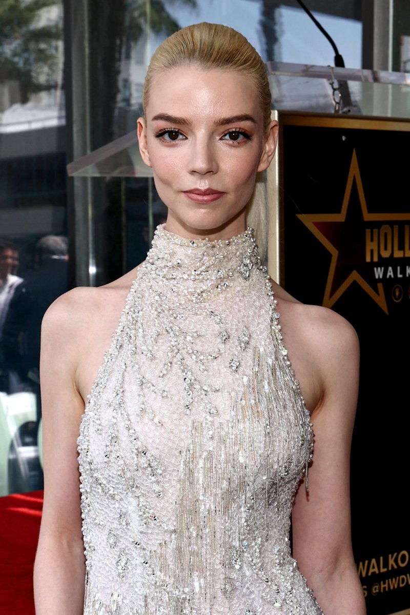 Anya Taylor-Joy Thailand tweet media