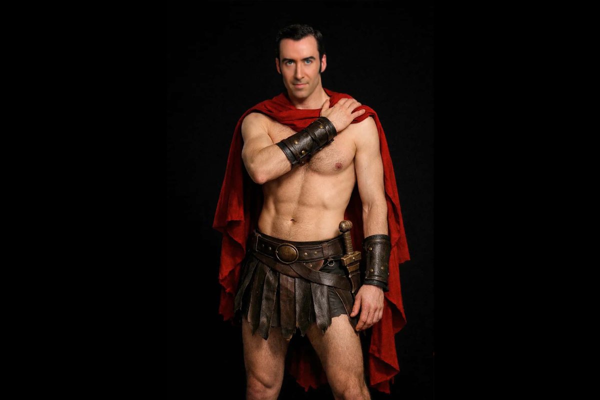 breck_stewart's tweet photo. Gladiator for a day to keep the enemy at bay. Gladiateur d'un jour pour tenir l'ennemi à distance. Photographer RebelFlashMedia #MoonDazeTV #Gladiator #RebelFlashMedia #Nightlife #LGBTQ #Season10 #RealityTV https://t.co/z9rYg2WSzQ
