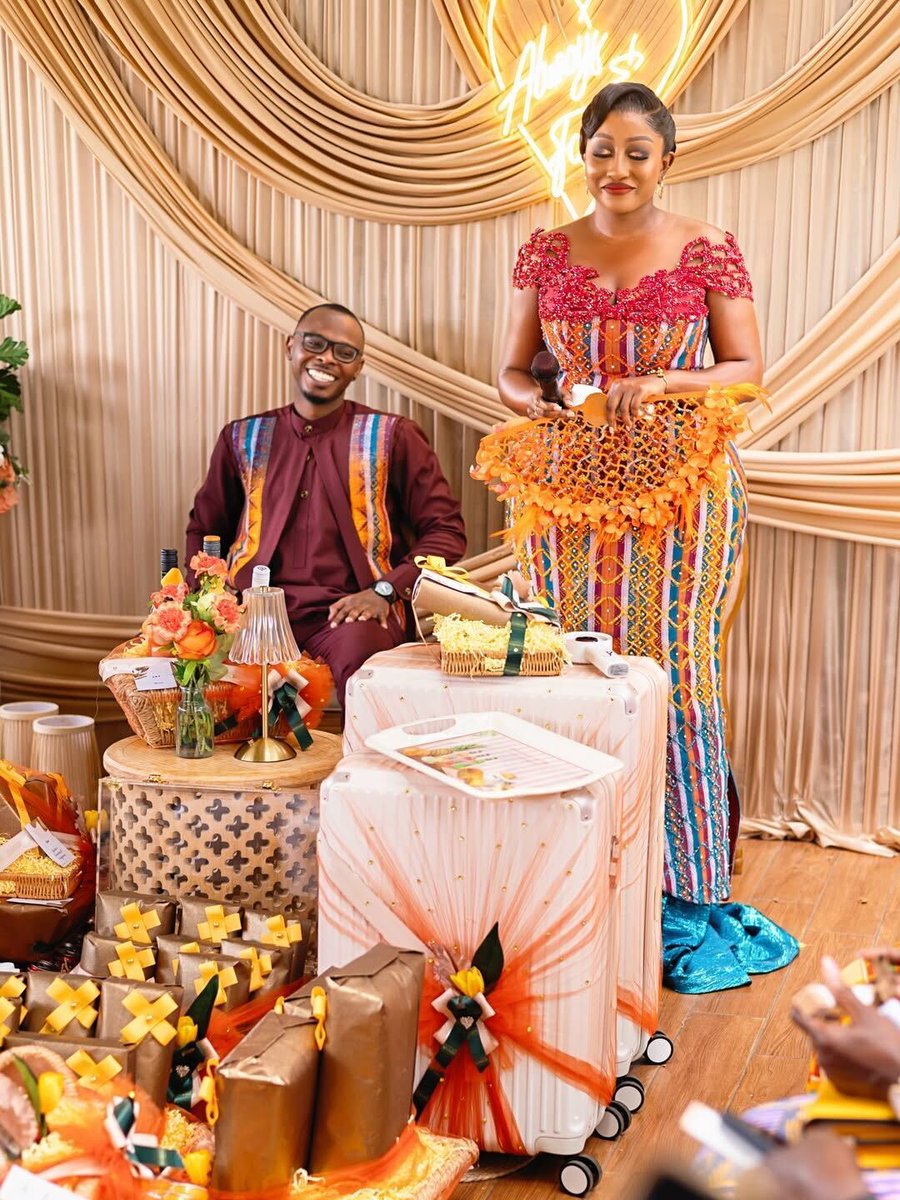yencomgh's tweet photo. "Traditional wedding glam at its finest." 😍 

Anita Akuffo and her husband, Opoku Sanaa, looked absolutely regal in their elegant traditional outfits. From Anita’s beautifully detailed kente gown to Opoku’s stylish African ensemble, the couple served love and class in every frame. 

Photos by @jotphotography (Instagram)