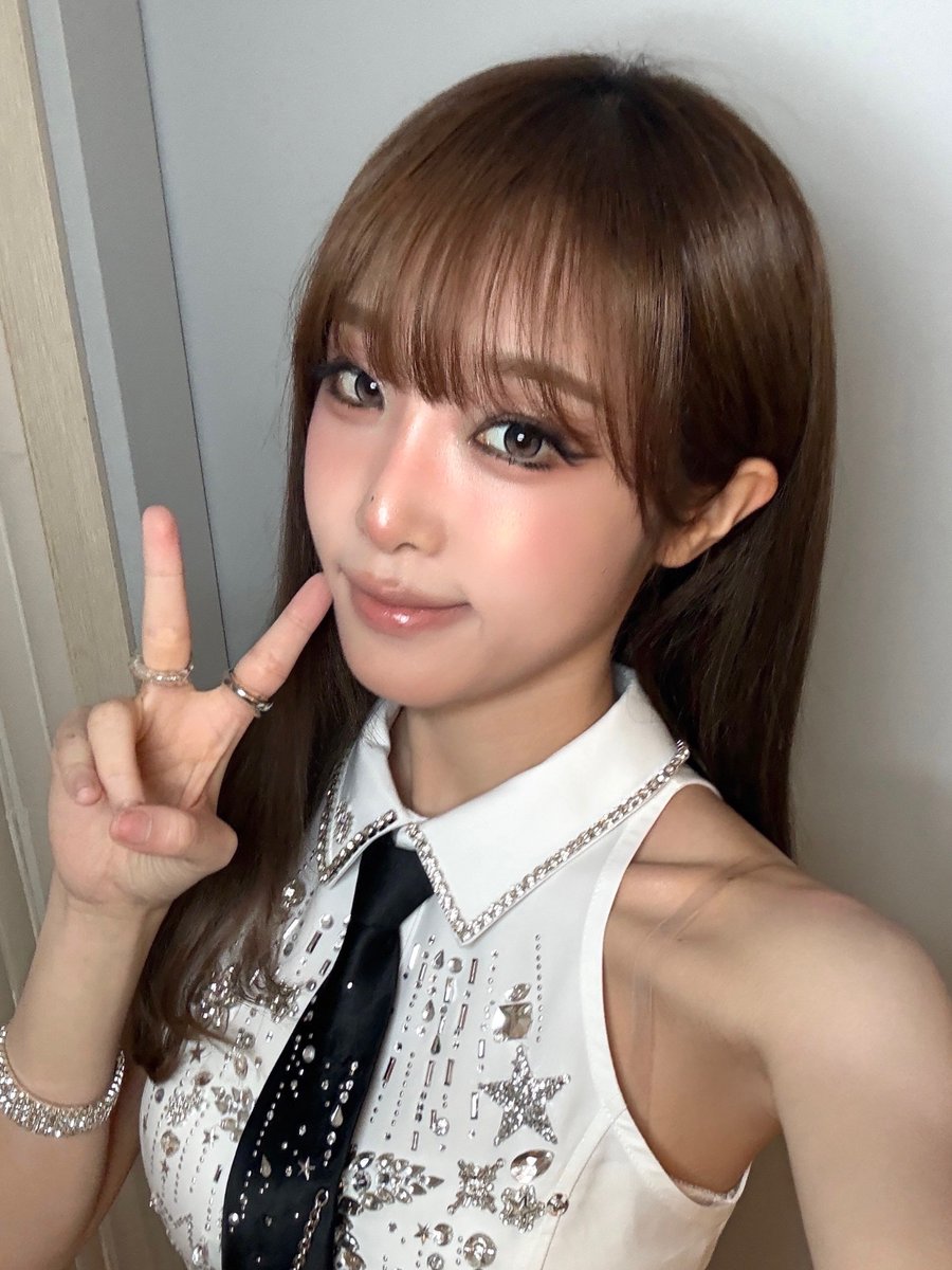 최예나 tweet media
