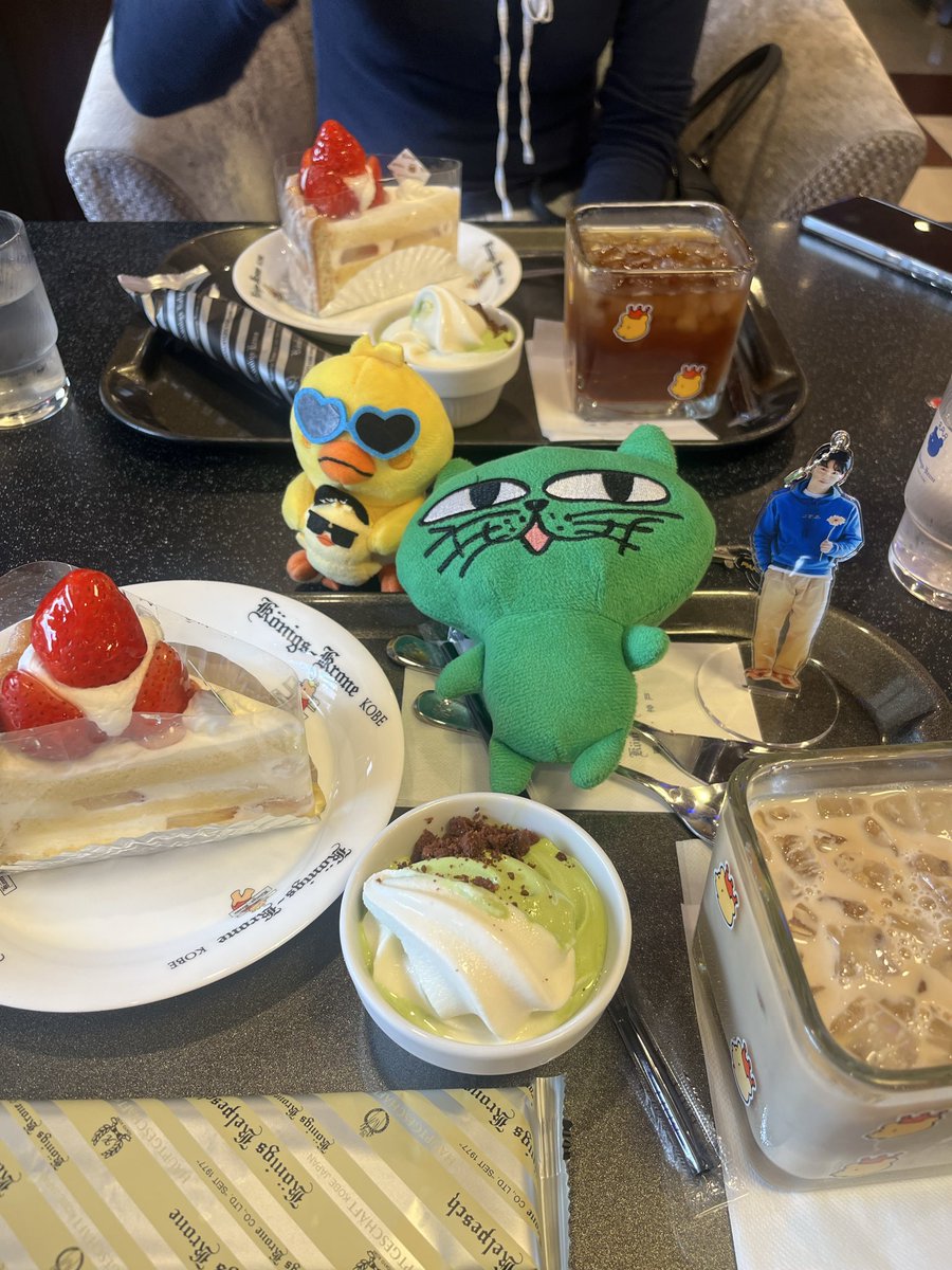 okty_only27's tweet photo. 三ノ宮・神戸でウヨンテギョンの聖地巡礼💙💚
ずーっと2PMの話しできてうれしかったしたのしかった✨😆 https://t.co/U7KREjht6T