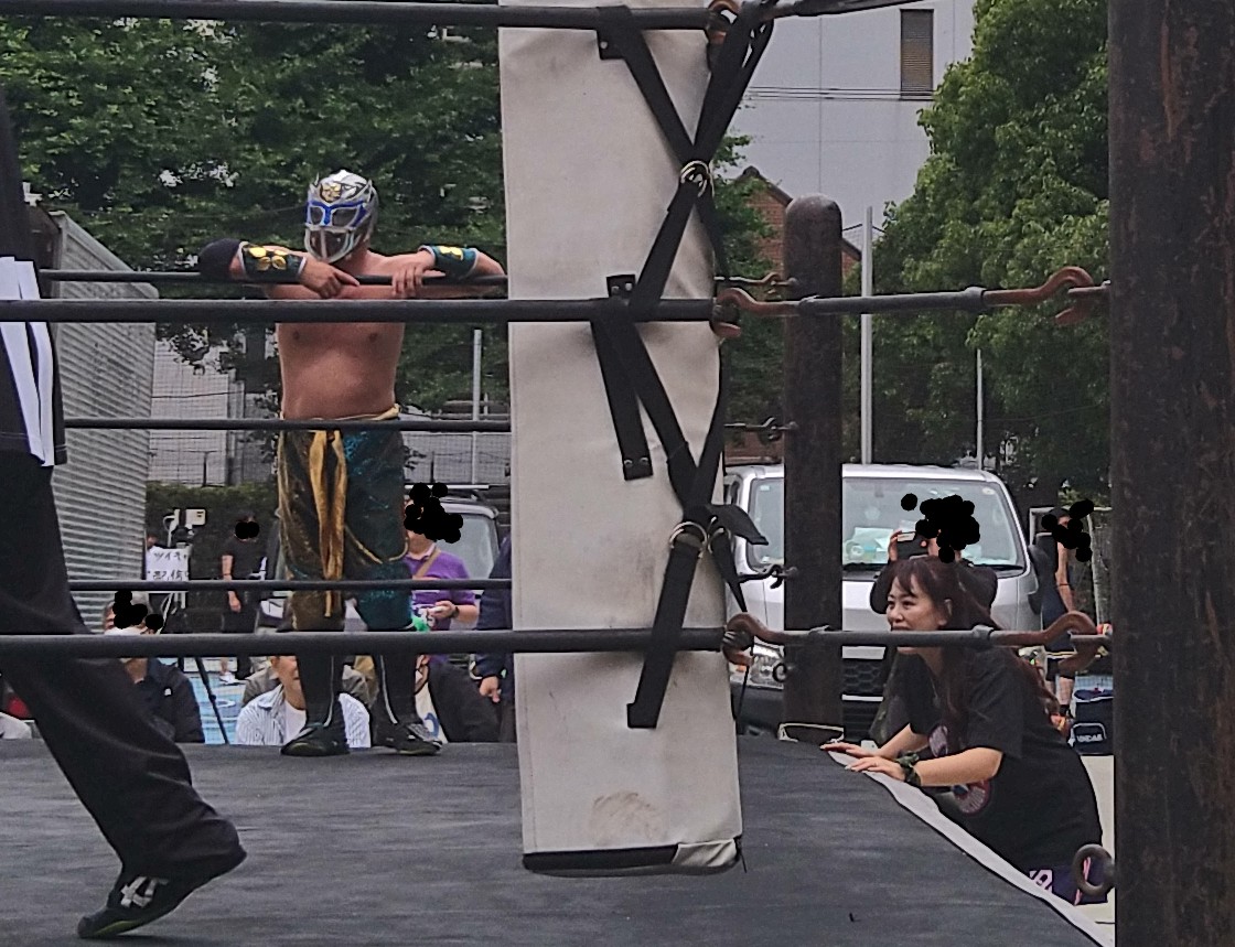 oooh617's tweet photo. プロレスリングC-selectionのAkechi選手出場新宿バトルエイド2026大久保公園5/23、
Akechiさんは第1試合神楽選手と組んでHANAOKA＆アホロートル組と対戦し健闘。セコンドは千春代表。
シークレットベース、PURE-J勢、戸井克成選手らが出場で楽しかったです。
#pw_secretbase
#prc_sele　#シーセレ https://t.co/cf4ffivp4H