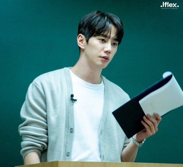 옥춘씨 tweet media