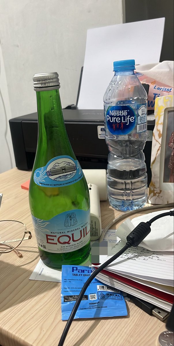 myditappp's tweet photo. @FOOD_FESS minum air putih https://t.co/q3NridBJNw