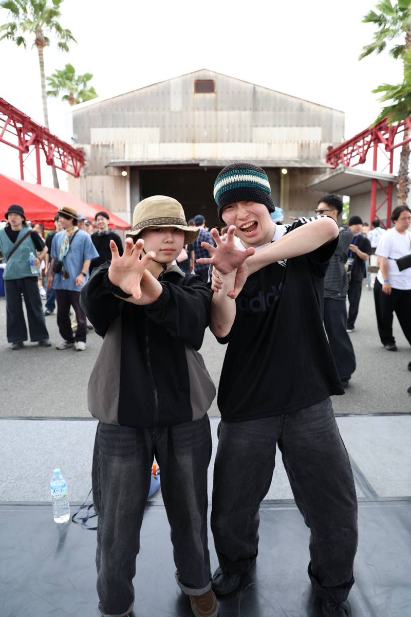 fk_stylesession's tweet photo. 025 / 5 / 23 (sat.)
freak style session vol.18
大阪.名村造船所跡地、パルティッタ

—-/////  result  /////—-

BEST8【1/2】

デビルキャッツ
イルデビル( @id_ask_R )
えみ( @emi_alc_0 )

神戸ズ
ルッコラ( @ruccorada_619 )
Ko-Key( @bboy_KoKey ) https://t.co/wmZBdjwWuY