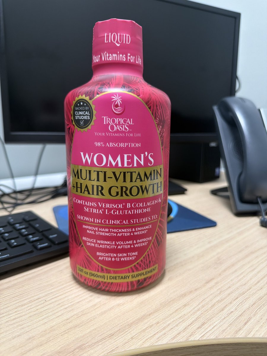 emeli1807's tweet photo. Recomendado este multivutaminico para mujer, llevo unos 15 días usándolo y me siento con más fuerza en el gym.. si se están dando láser no lo recomiendo porque saca mucho pelo jjjj https://t.co/fo0PciaWk3