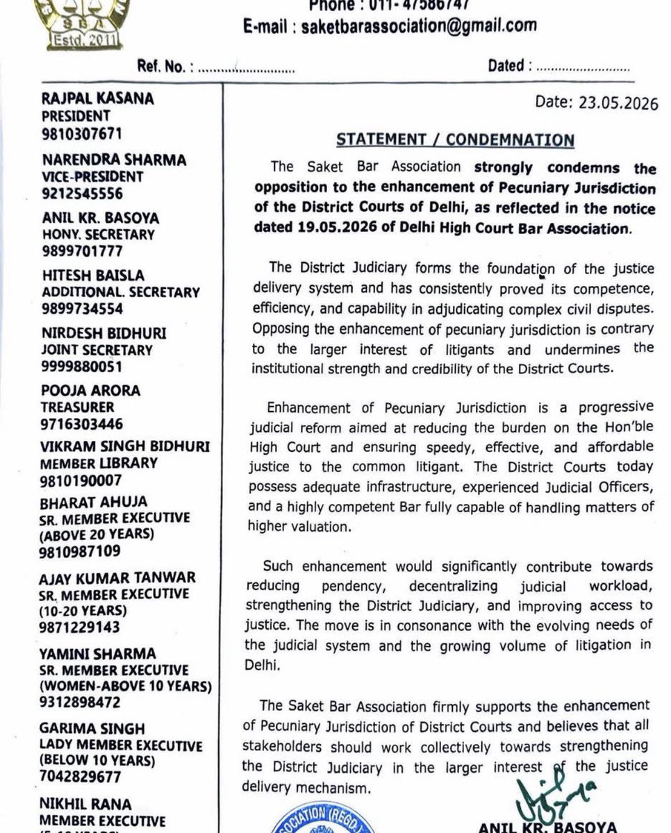 ParasRTI's tweet photo. Saket Court Bar Association strongly condemns DHCBA Opposition to enhancement of Pecuniary Jurisdiction of Delhi District Courts from 2 Cr to 20 Cr. 

DHCBA is yet to justify its opposition and its strike against such enhancement. https://t.co/revEimoe2z