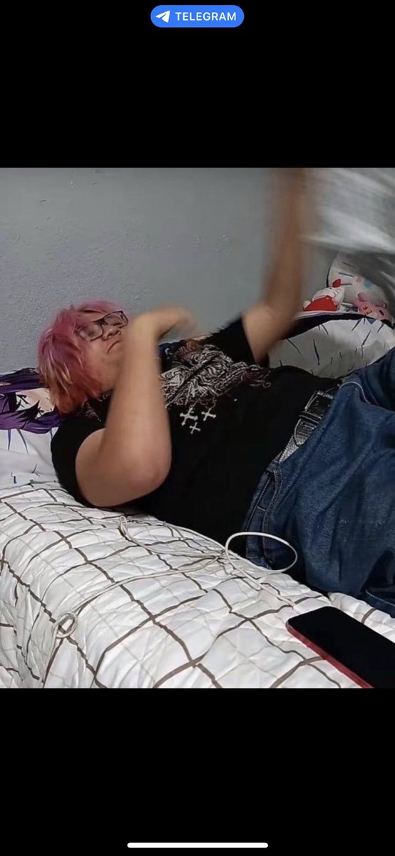 dopesick19's tweet photo. @pisecter real you btw bitch STOP CATFISHING AS ME BRO https://t.co/BB77lA5BYX