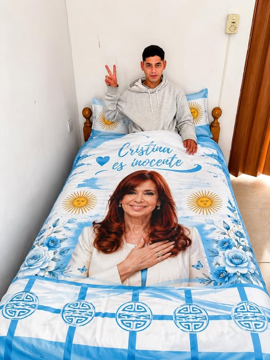 MANDANGA CON V DE VENGANZA tweet media