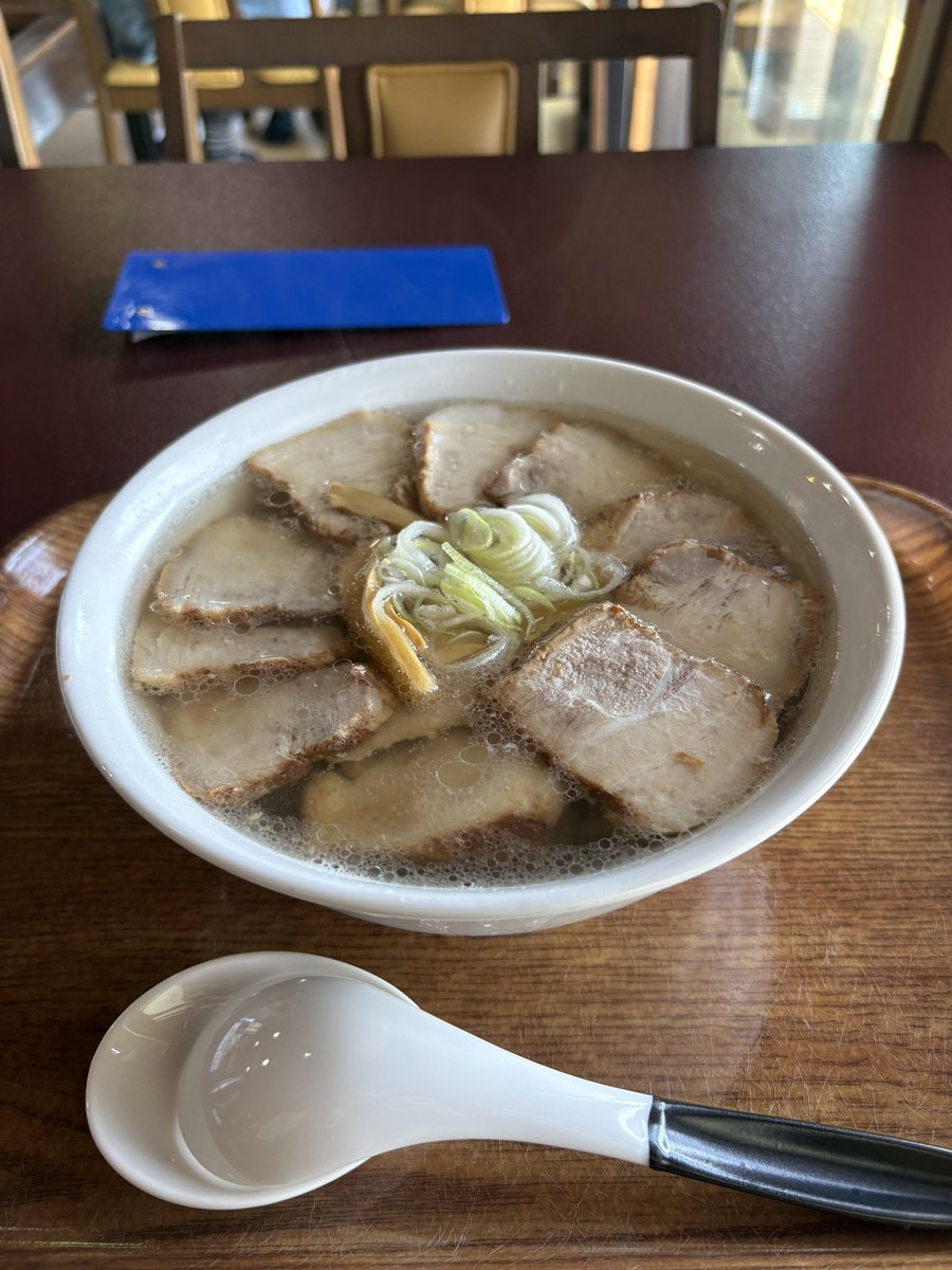 BossMinamike369's tweet photo. 桧原湖と山塩らぁ麺
#W808
#W800ストリート
#kawasaki
#桧原湖 https://t.co/uKSIxJWX8M