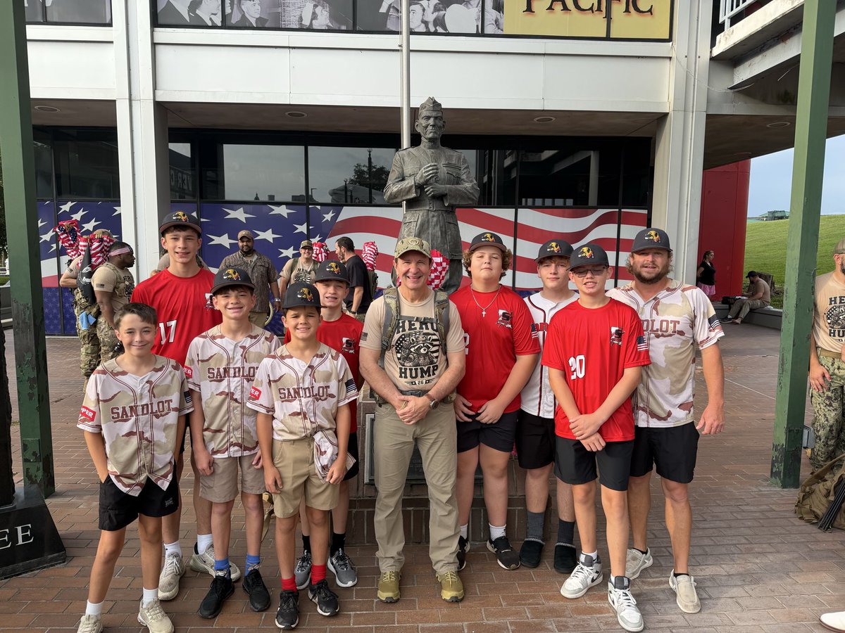 LAGovJeffLandry's tweet photo. On the way to the Capitol, we stopped at the USS Kidd. This is a lasting reminder of the courage and sacrifice of the men and women who served our nation. https://t.co/VrLaxNWdwa