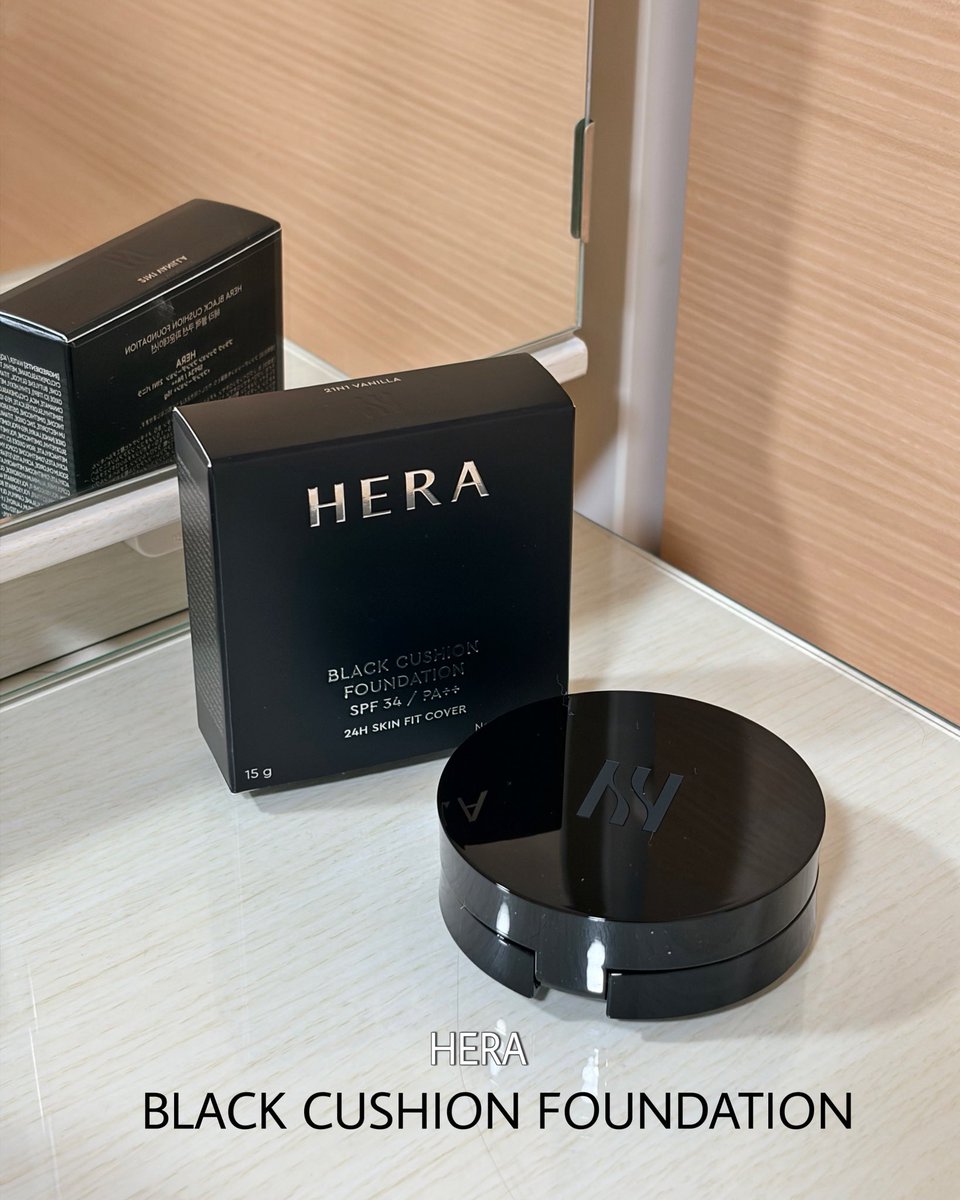 nrkdkds's tweet photo. HERAさまからいただきました.ᐟ.ᐟ

推してる方が多くて気になってたHERAのブラッククッション❤︎
薄づきなのにカバー力が高くて、フィルターをかけたみたいな仕上がりになる🥹🩵
普段ツヤ肌好きな私ですが、このセミマット肌は仕上がり良すぎて惚れました...✨

 #ガチモニター_HERA https://t.co/Ls1jVlDpnG