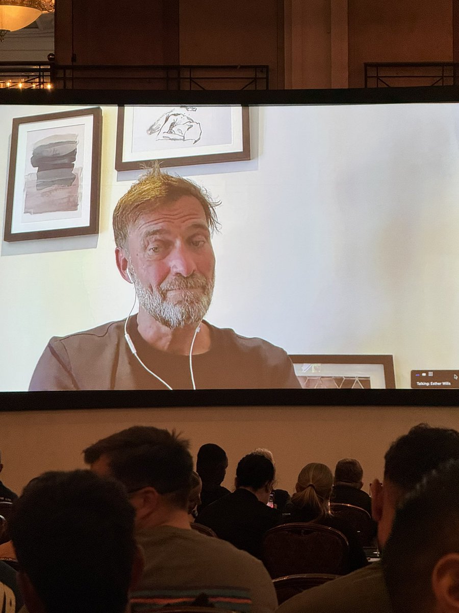 KevinMoyes's tweet photo. Some superb insights from Jurgen Klopp at the @FAWCoachEd National Conference #CoachEd 🏴 https://t.co/EQjFaCTDlq