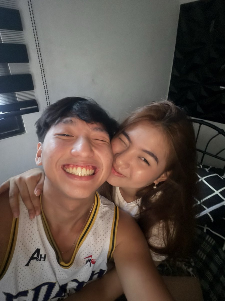 Thirdy tweet media
