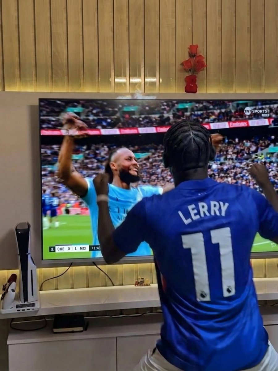 Yates tweet media