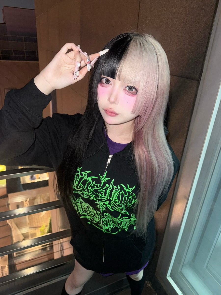 MSYH_MURASAKI's tweet photo. MSYH × KOI https://t.co/Nw32VLf135