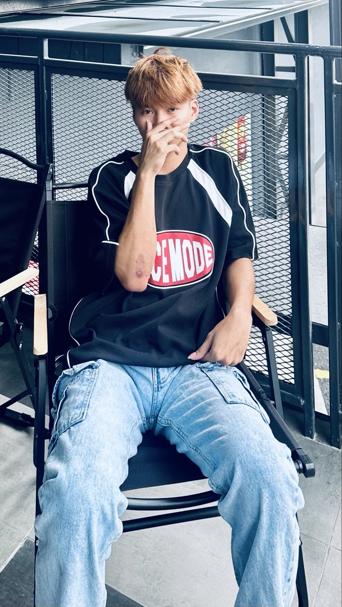 yourboyyy tweet media