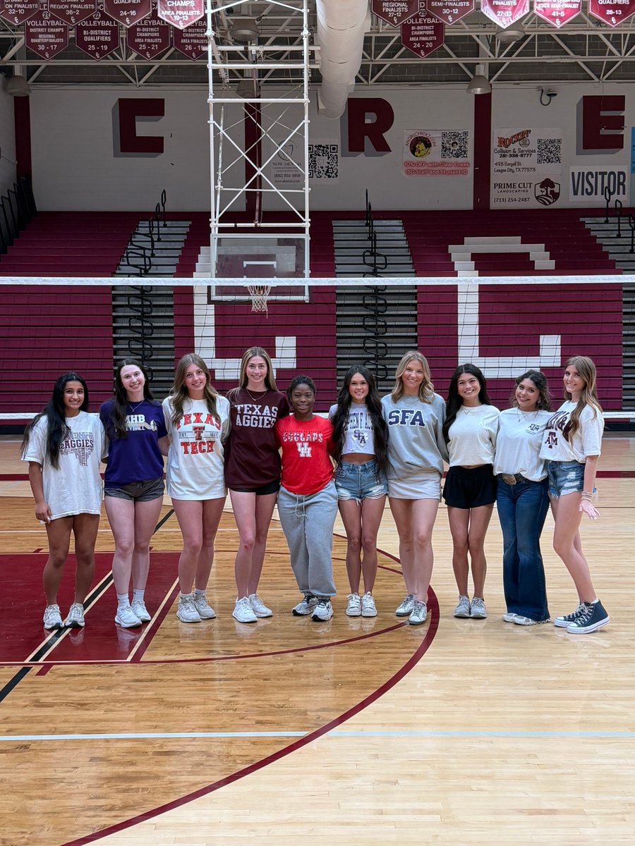 Creek_Vball's tweet photo. It’s graduation day for CCHS and we want to say a huge congratulations to our CCVB Class of 2026! Great people, great students and great hard working volleyball players/managers for us that had a lot of success on and off the court which will continue in all they do.
#CCVB4Life! https://t.co/acRCKrpyFd