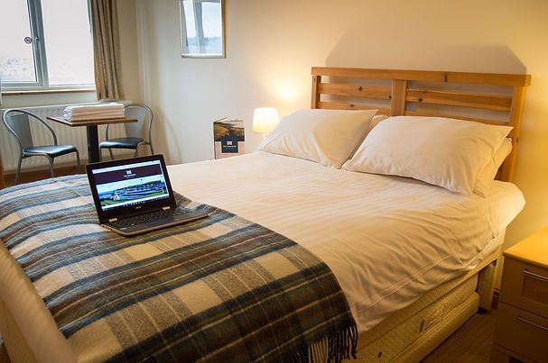 TheBBDirectory's tweet photo. Cumbria Coastal & Lake District Views @ The Mansion.
The Mansion in Whitehaven offers a truly memorable stay on the edge of the Lake District National Park, with breathtaking views across the historic coastal town.
https://t.co/fvBFBFteGb
#TheMansion #Whitehaven #Cumbria https://t.co/zIMFq0u4jh