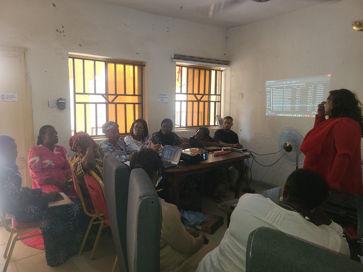 GLOHWOC1's tweet photo. With support from @CanHCNigeria and @ActionAidNG, GLOHWOC held a 2-day Annual Planning Meeting with Kwara State RWVL CBOs to develop plans, concept notes, budgets, and strengthen collaboration for effective RWVL project implementation in Kwara State.
#allnigerianwomenmatter https://t.co/vPYu5YWblT
