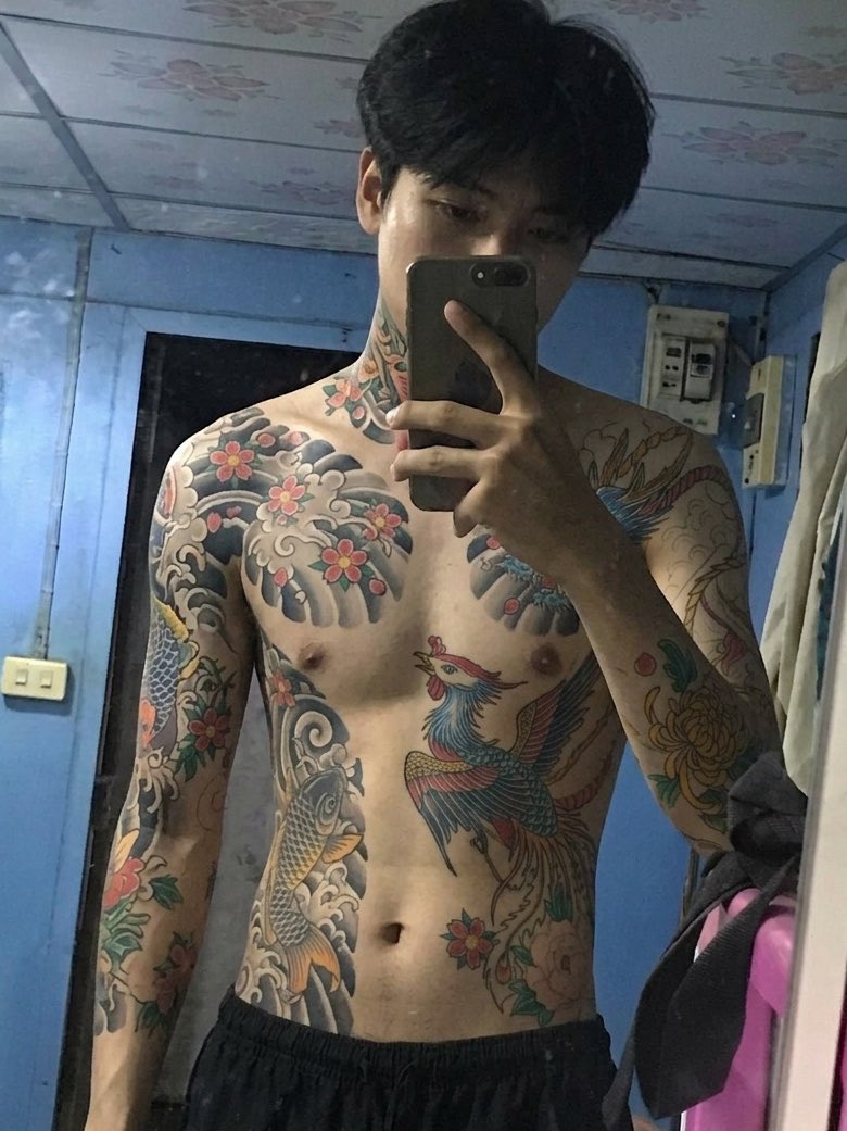 sxct_03's tweet photo. สมมุติว่าลายล้นนะ แม่งก็เท่ดี #ฉะเชิงเทรา https://t.co/xhkMh4lO47