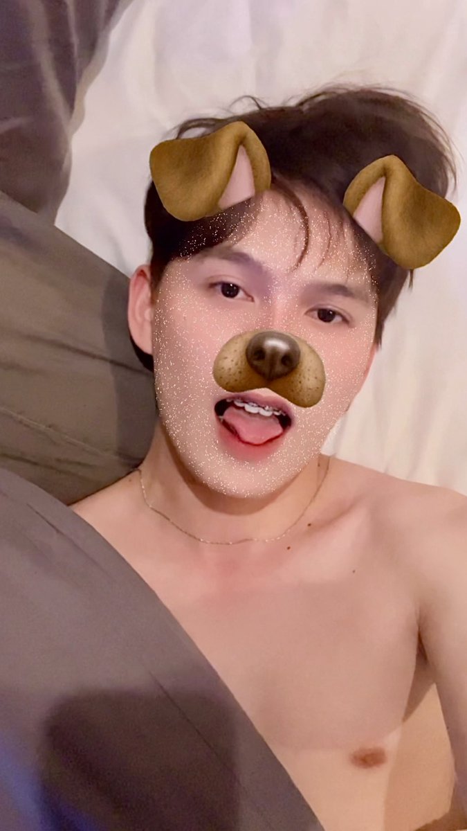 Gulffew_w's tweet photo. เราไม่ได้จูบกันนานแล้วนะ 🫠 https://t.co/IBuKYVLQK7