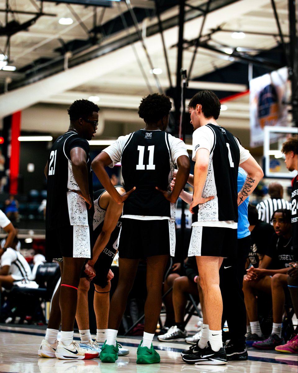 Moss Elite tweet media
