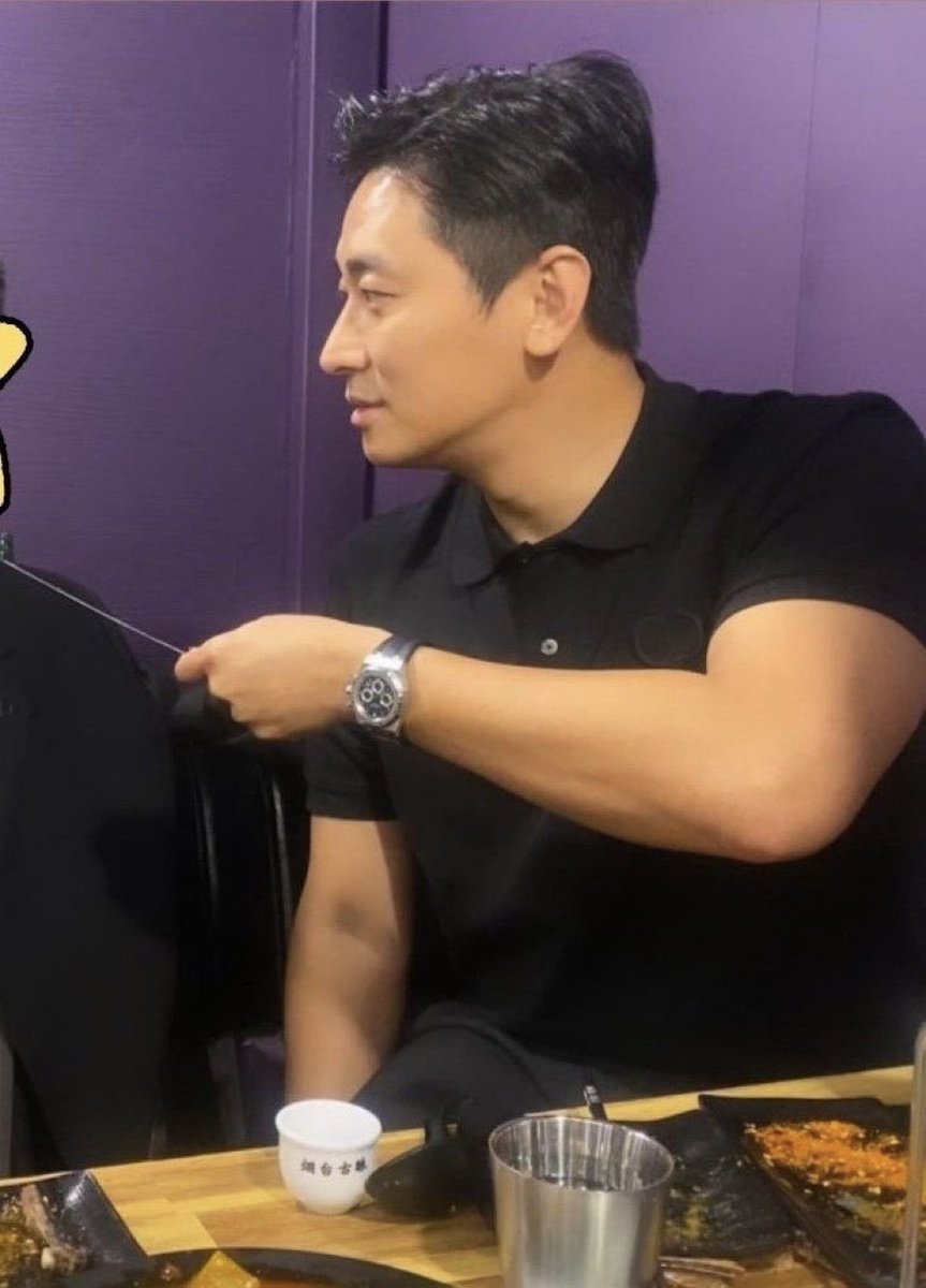juzzan9's tweet photo. 흰반 검반 희대의 난제
일딴 나는 둘 다 ~ ♥ https://t.co/Ck4Mrws3p4