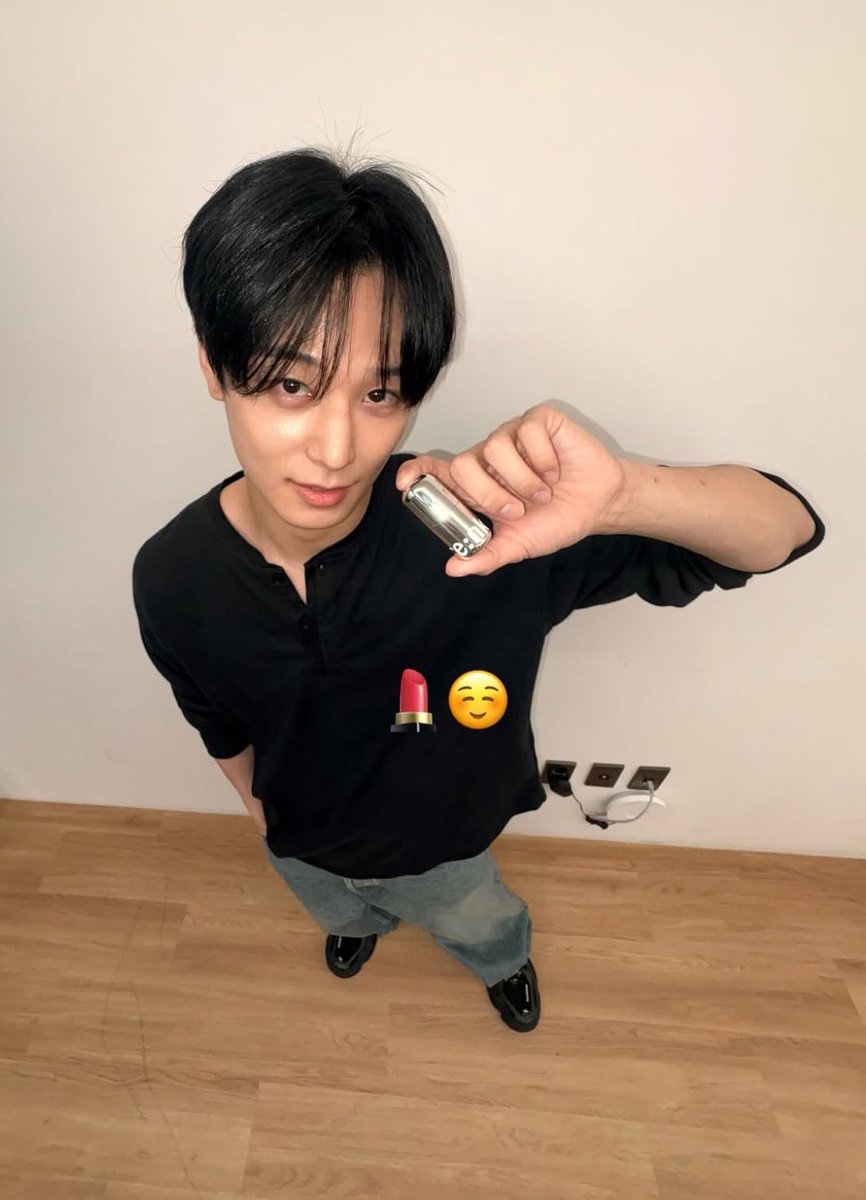 쮸 tweet media