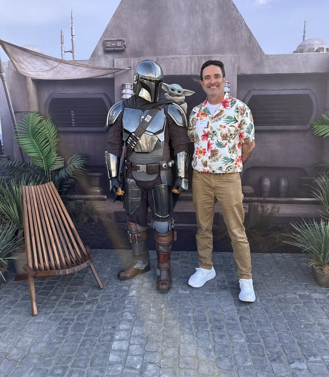 MrZehr's tweet photo. Here’s my review of The Mandalorian and Grogu. It’s an honest look at what the movie is, what it isn’t, and why sometimes it’s ok to just celebrate seeing spectacle on the big screen. 

https://t.co/q0mDugwRhf https://t.co/LBNFunSKUY