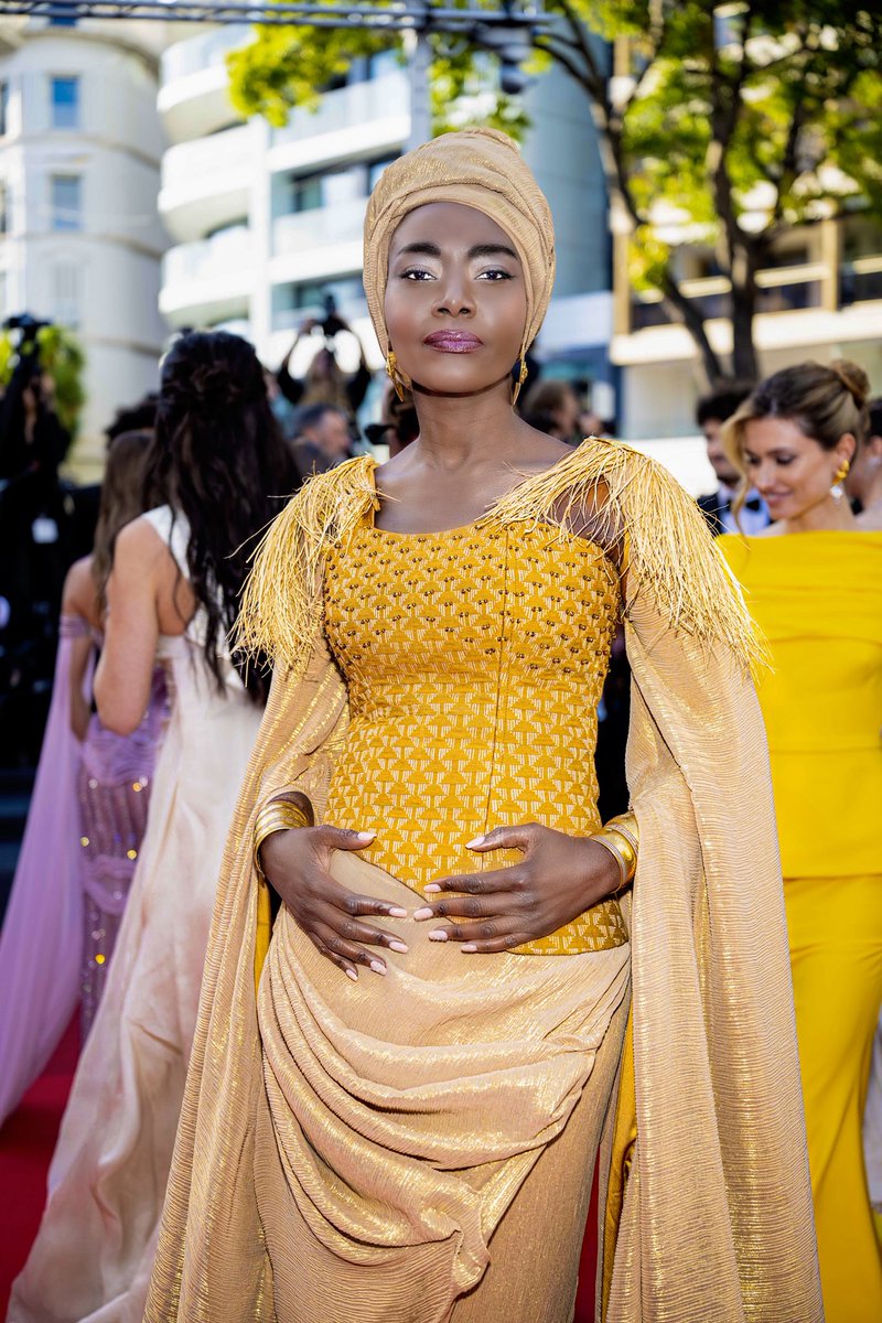 Coumba_Gawlo's tweet photo. Festival de Cannes 79e édition

@maisonorun
#coumbagawlo #senegal #festival #world #cannes #femme #artist https://t.co/ggImdH8KWy