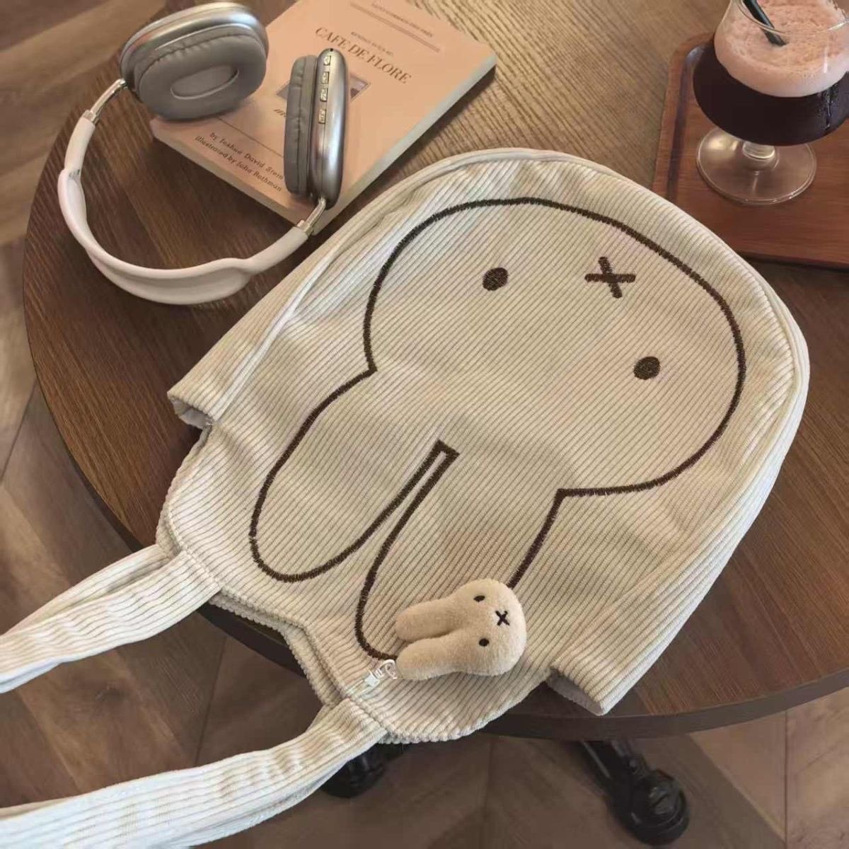 jenowinkle's tweet photo. wts lfb miffy ph

miffy shaped bag - ₱100 (13 avail)
miffy sling / pouch - ₱150 (1 avail)
miffy keyring - ₱70 (2 avail)

+ isf once onhand exc keyring
reply to claim https://t.co/b0BTHVZWYt