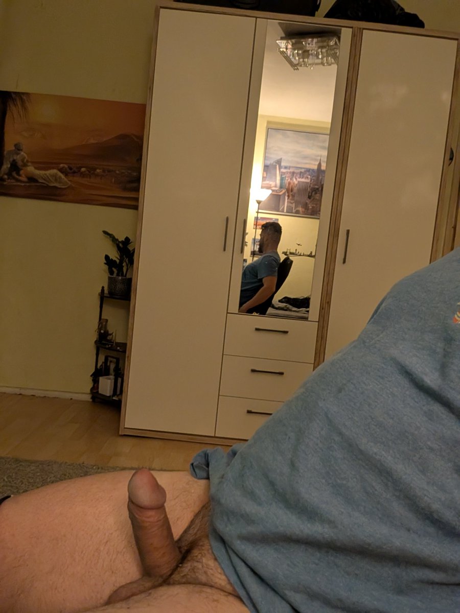 tiny_boner🤏🏻 tweet media