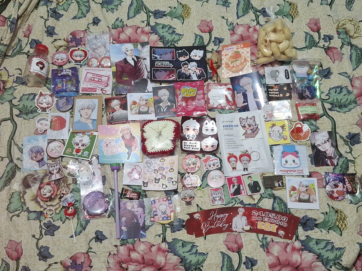 asterraeuno's tweet photo. 💌 Freebies Appreciation 💌

Thank you so much, PLLI! 🥺 Selalu deh dihujani sama freebies tiap event, sampai bertemu lagi di lain waktu yaa. May happiness always come to you, guys ❤️🫰🏻 https://t.co/b3314irrAy