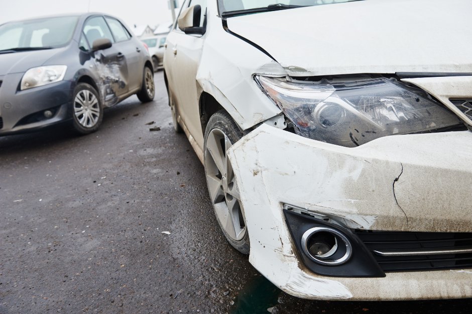 LeonardLegal's tweet photo. In the unpredictable journey of life, a car accident can be a sudden detour. If you find yourself at this crossroads, consider the role of a car accident attorney. We can provide legal expertise, investigation prowess, advocacy and peace of mind. https://t.co/XnL4K9mDjF https://t.co/zW1r53UBPg