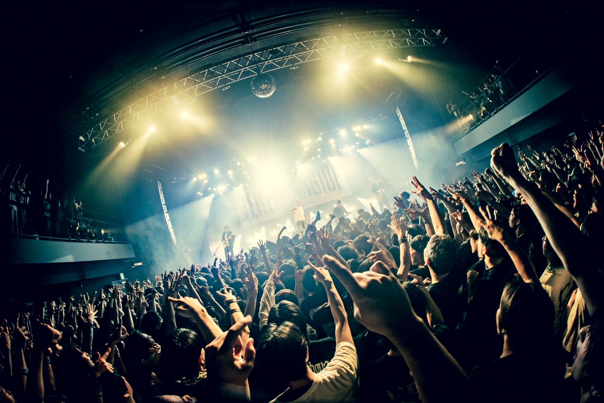 coldrain_official tweet media