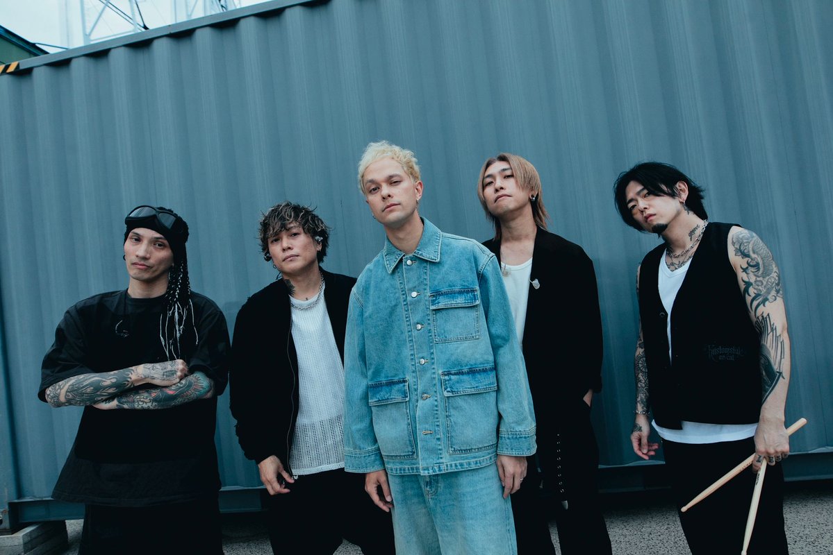 coldrain_official tweet media