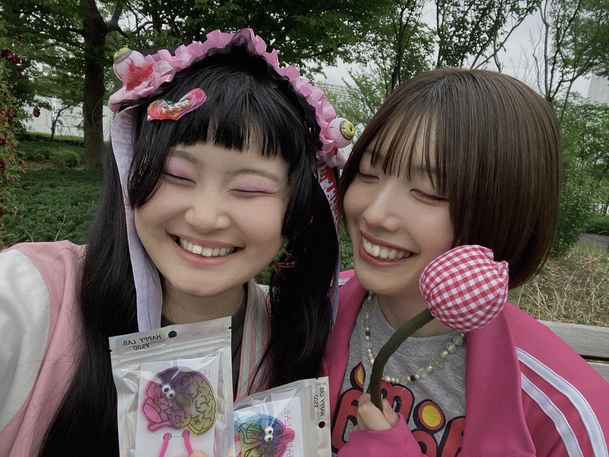 大好きなおゆき先輩とデザフェスへ行ってきました✨️✨️ お洋服交換