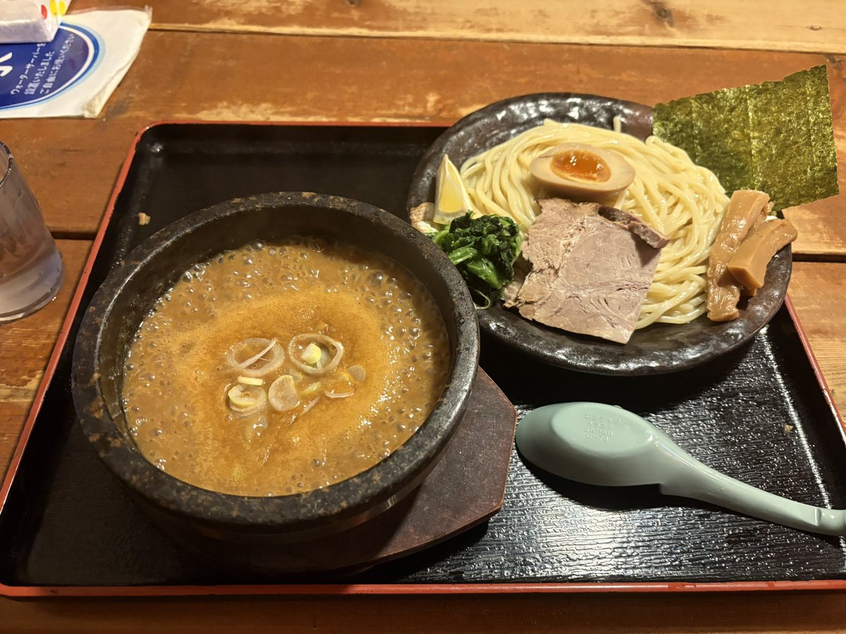 油井 tweet media