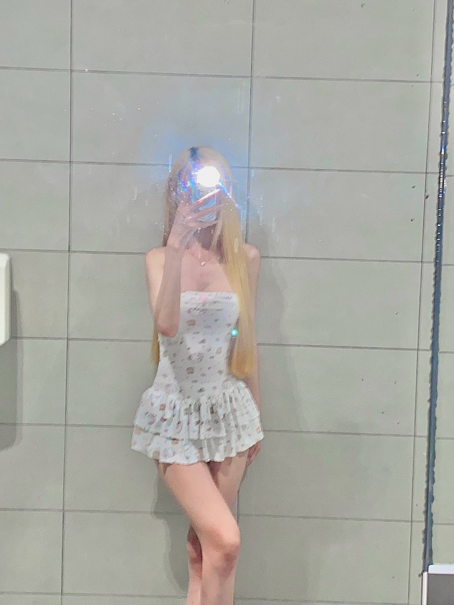 Louna_2001's tweet photo. Búp bê muốn tìm búp măng non kkk😗😗 https://t.co/FPf3Q9V52v