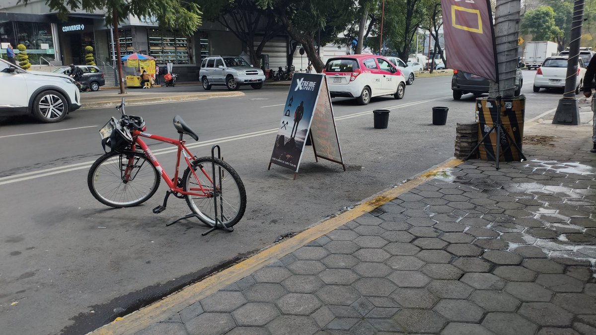 Peatón del sur tweet media